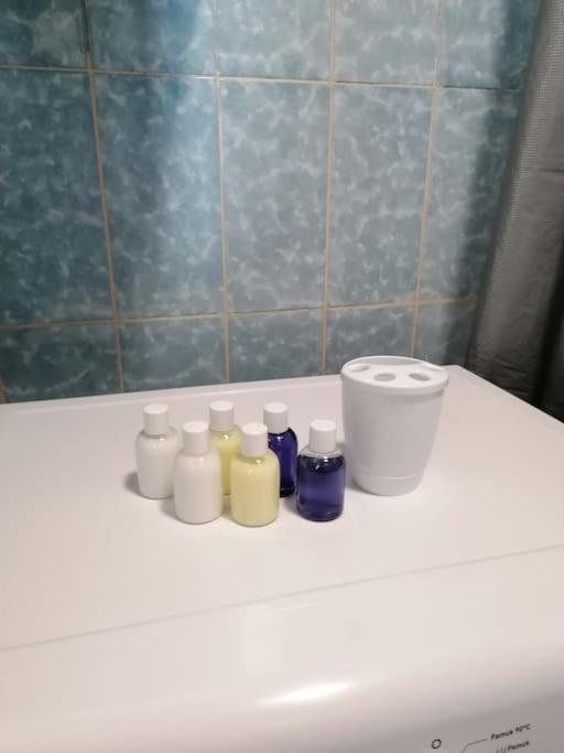 Cozy 1-Bdrm Apt In Dubec, Ideal For Work Or Study Sesvete Esterno foto