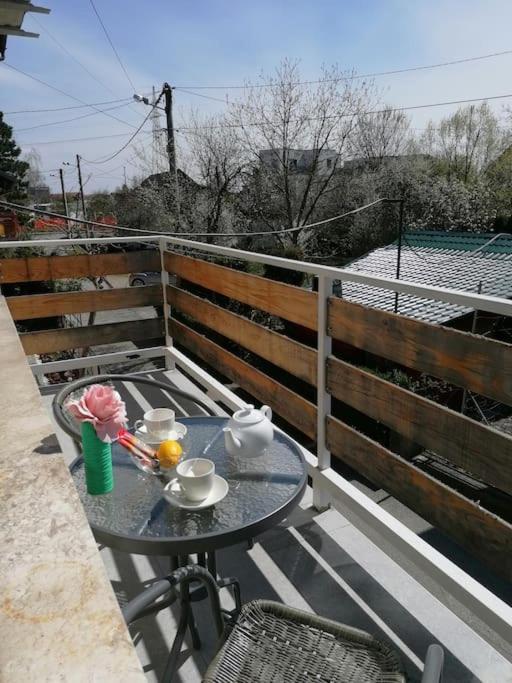Cozy 1-Bdrm Apt In Dubec, Ideal For Work Or Study Sesvete Esterno foto